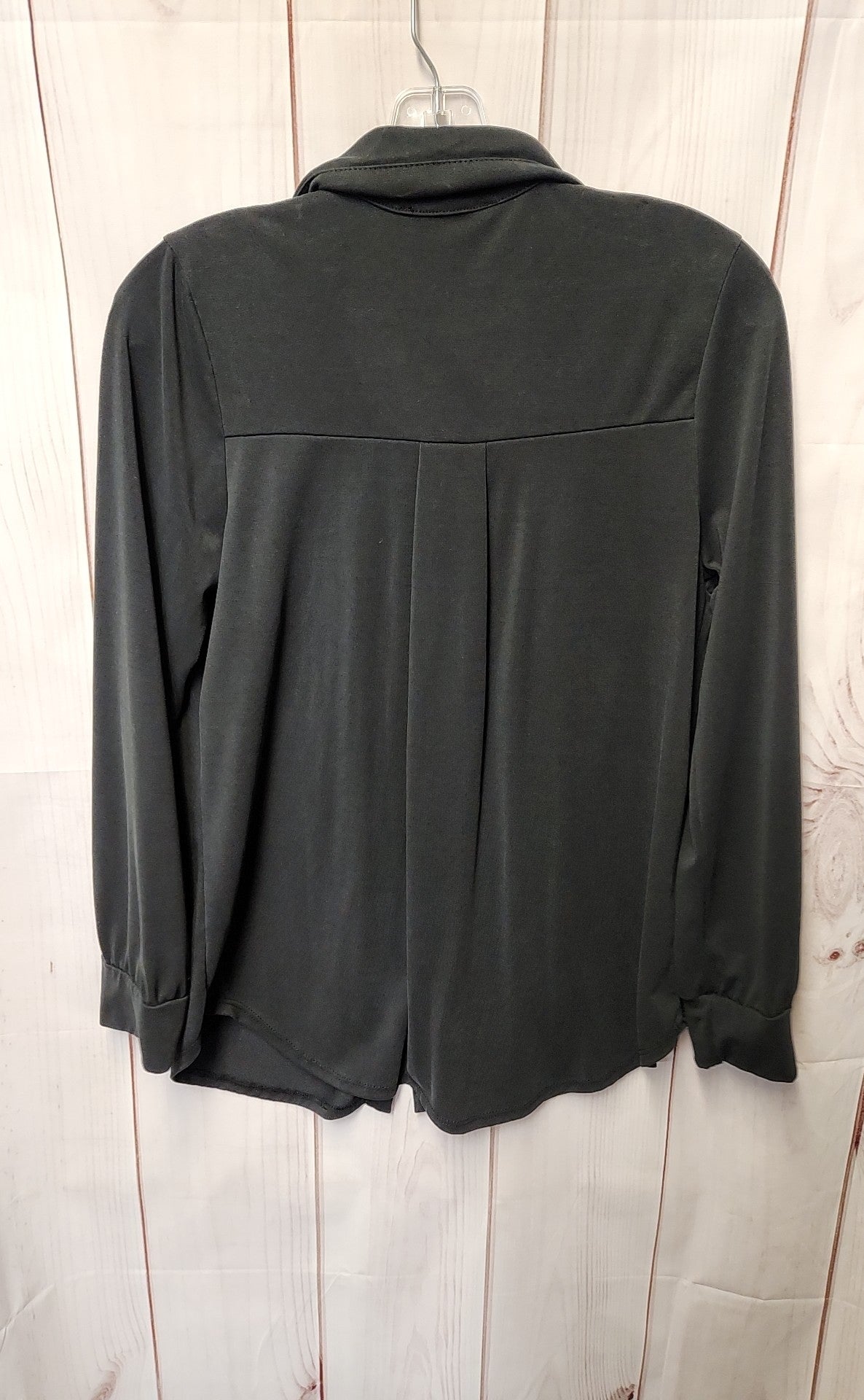 Green Envelope Women's Size S Black Long Sleeve Top