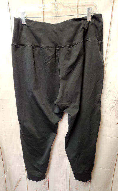 Under Armour Women's Size 1X Black Leggings