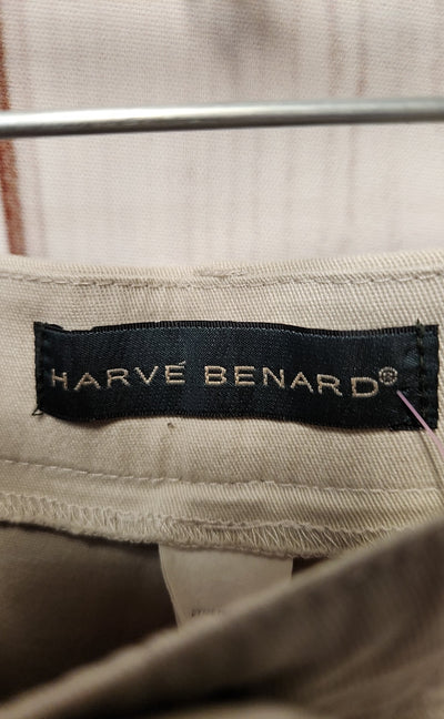 Harve Benard Women's Size 10 Beige Capris