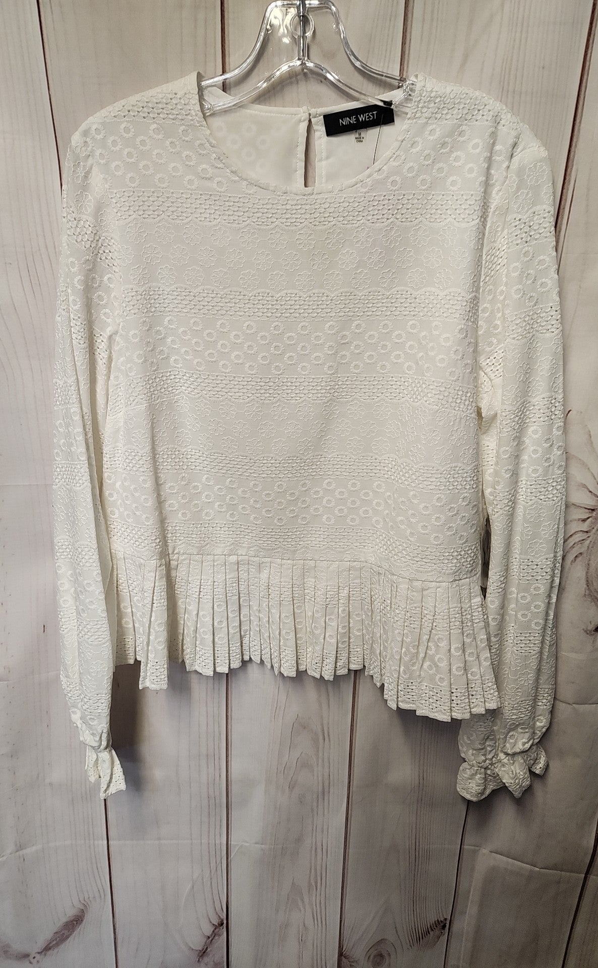 NWT Nine West Women's Size M White Long Sleeve Top