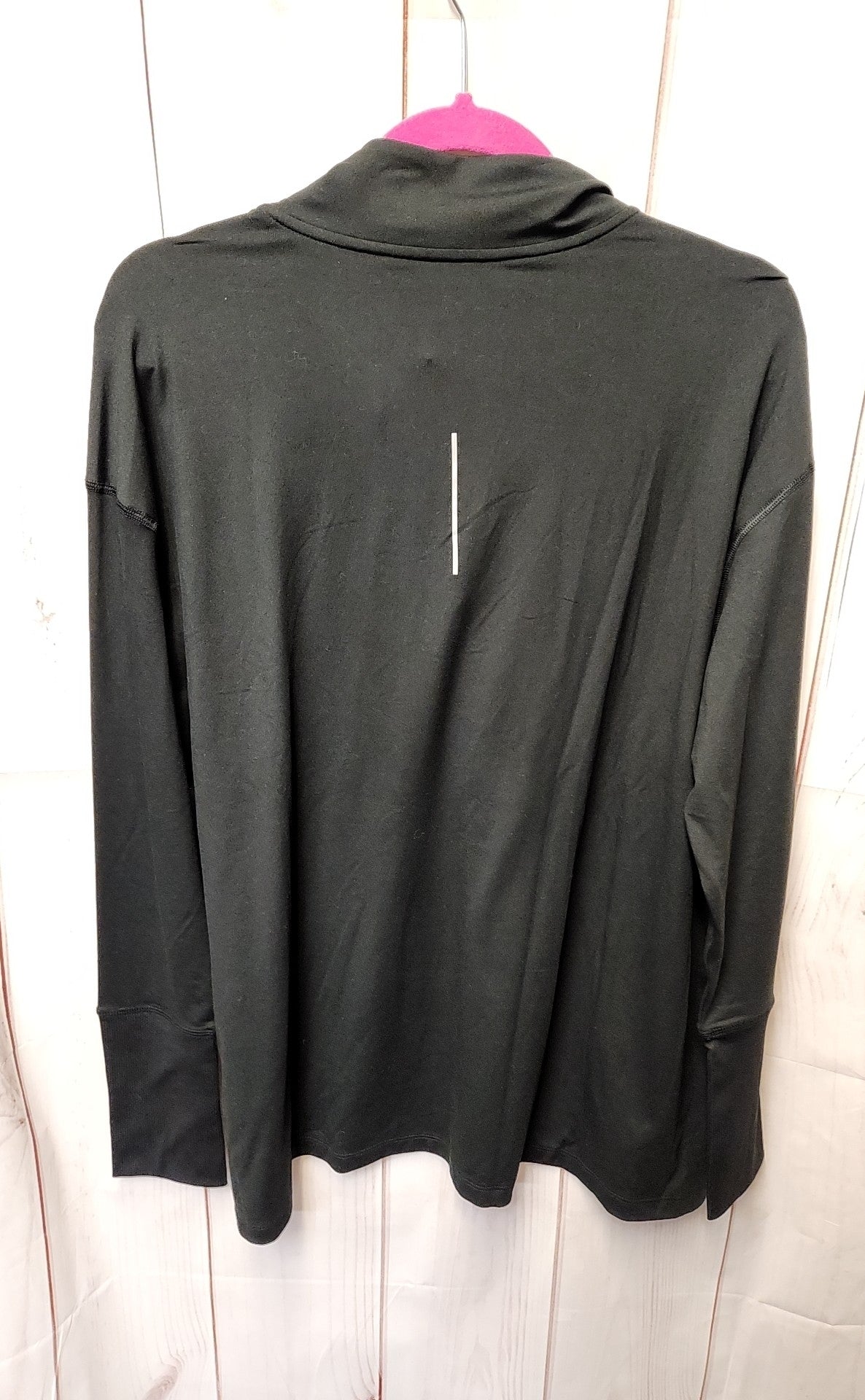Nike Women's Size 1X Black Long Sleeve Top