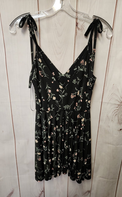 Windsor Women's Size M Black Floral Dress