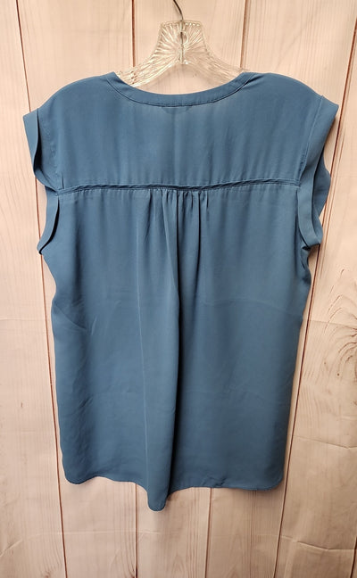 Milano Women's Size M Blue Sleeveless Top