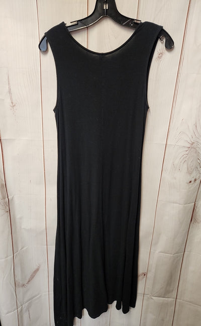 Chalet Women's Size M Black Dress