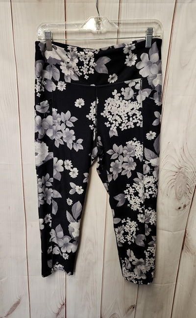 Balance Women's Size XL Black & Gray Floral Active Capris
