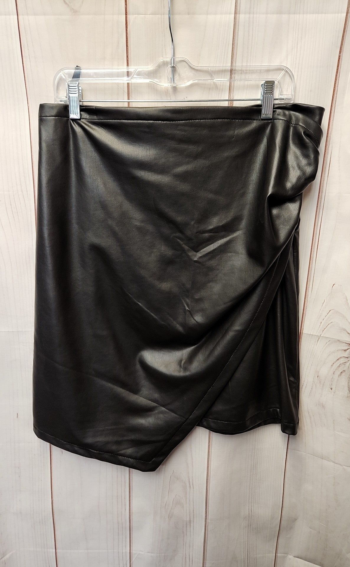 Bar III Women's Size 10 Black Skirt