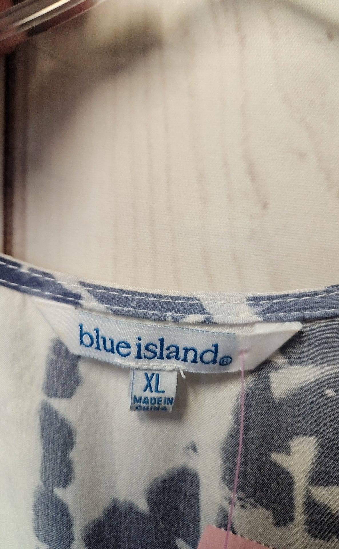 Blue Island Women's Size XL White & Blue Cover-Up