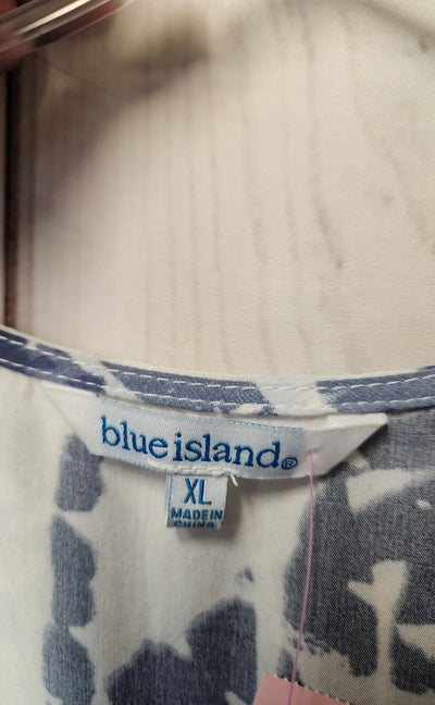 Blue Island Women's Size XL White & Blue Cover-Up