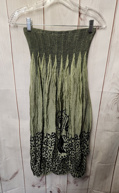 Lapis Women's Size One Size Green Dress