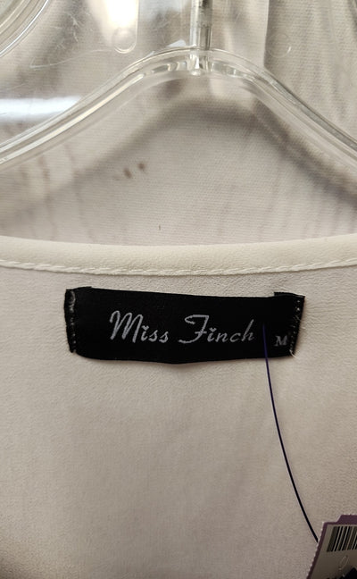 Miss Finch Women's Size M White Sleeveless Top
