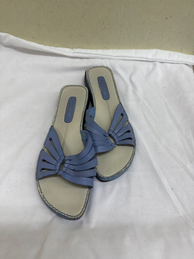 Easy Street Women's Size 8-1/2 Blue Sandals Shoes