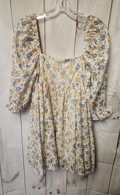 Storia Women's Size S White Floral Dress