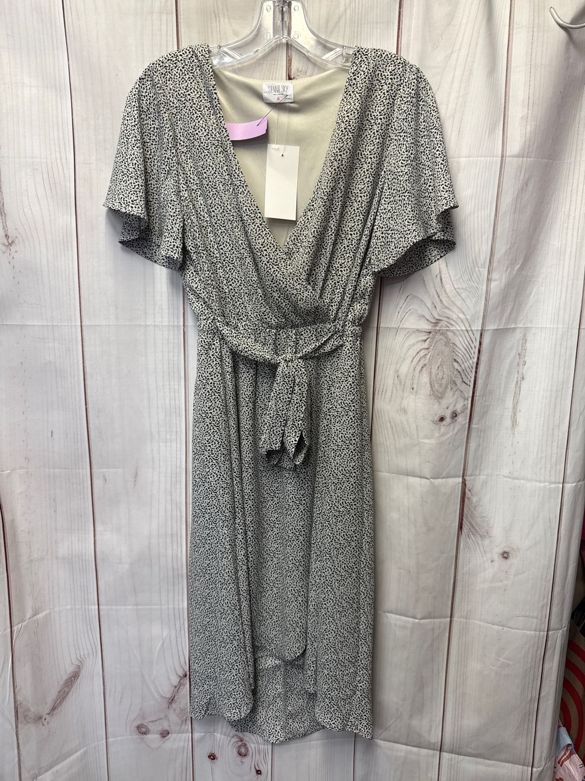NWT Sienna Sky Women's Size M White & Black Dress