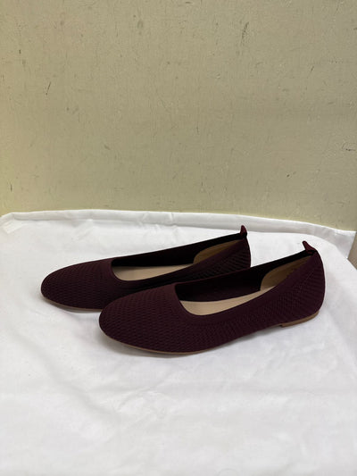 Journee Collection Women's Size 9-1/2 Maroon Flats Shoes