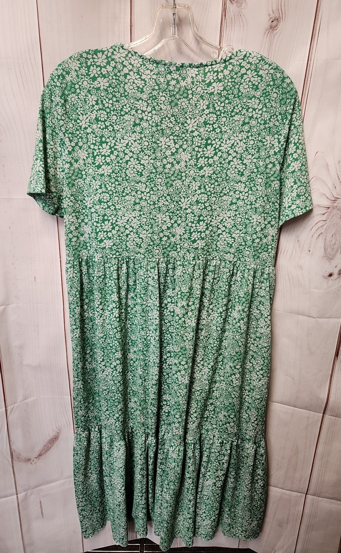 Zara Women's Size M Green Floral Dress