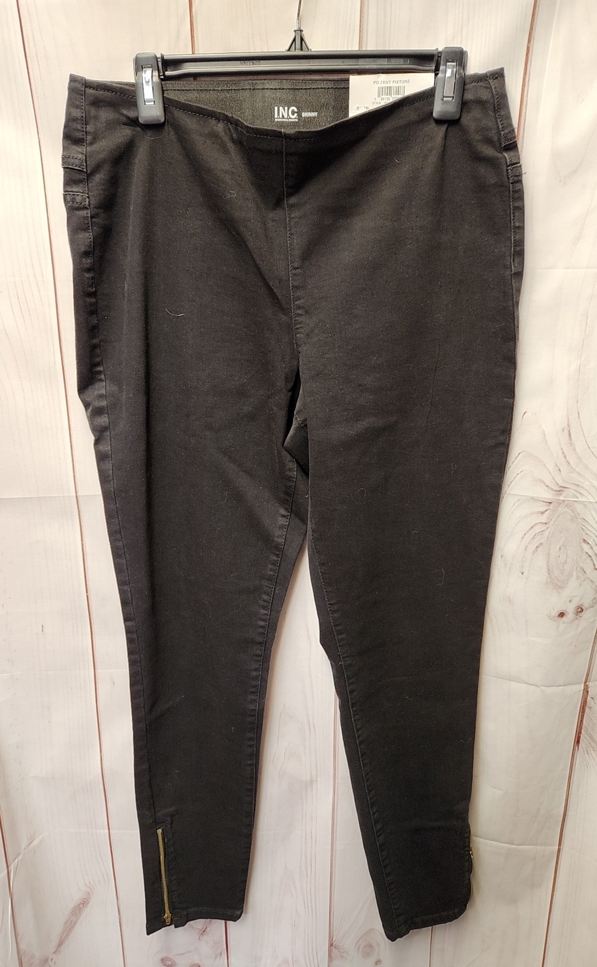 NWT INC Women's Size 12 Black Pants Skinny