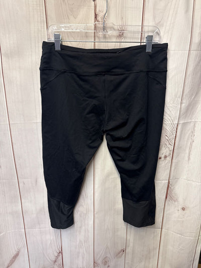 Shape Women's Size S Black Leggings
