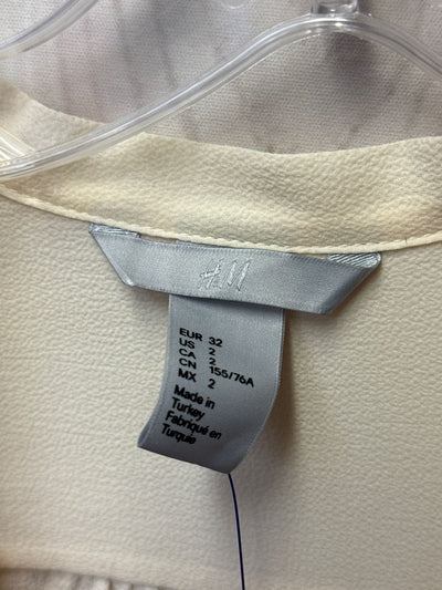 H&M Women's Size 2 Off-White Long Sleeve Top