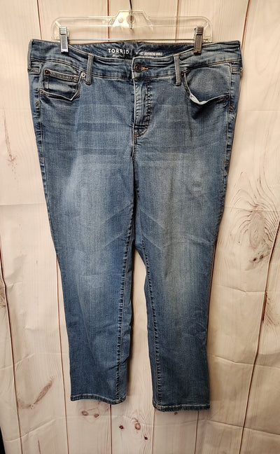 Torrid Women's Size 33 (15-16) Blue Jeans Perfect Boyfriend Ankle
