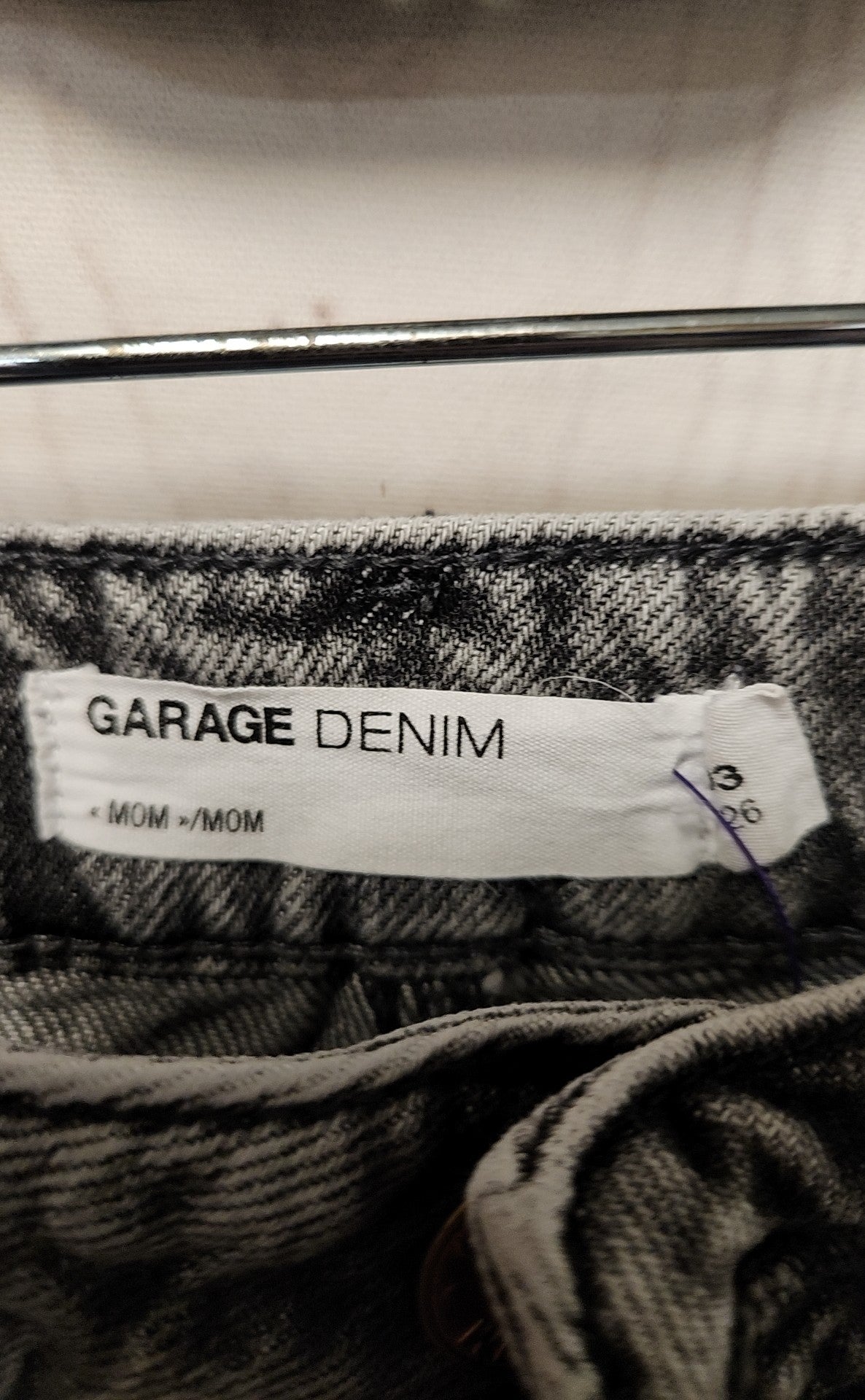 Garage Women's Size 3 Black Shorts Mom