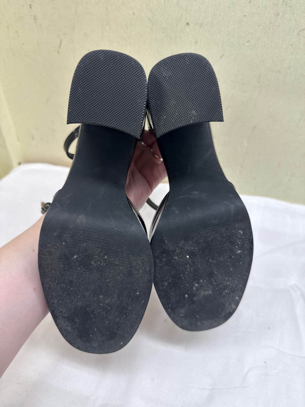 Madden girl Women's Size 9 Black Pumps