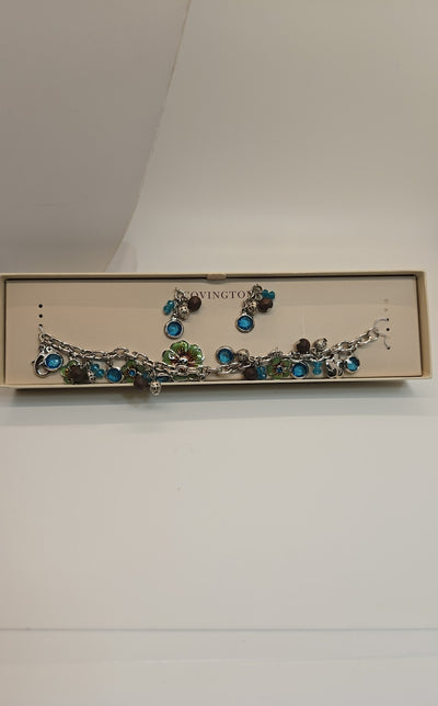 NIB Covington Blue Floral Bracelet & Earrings Jewelry Set