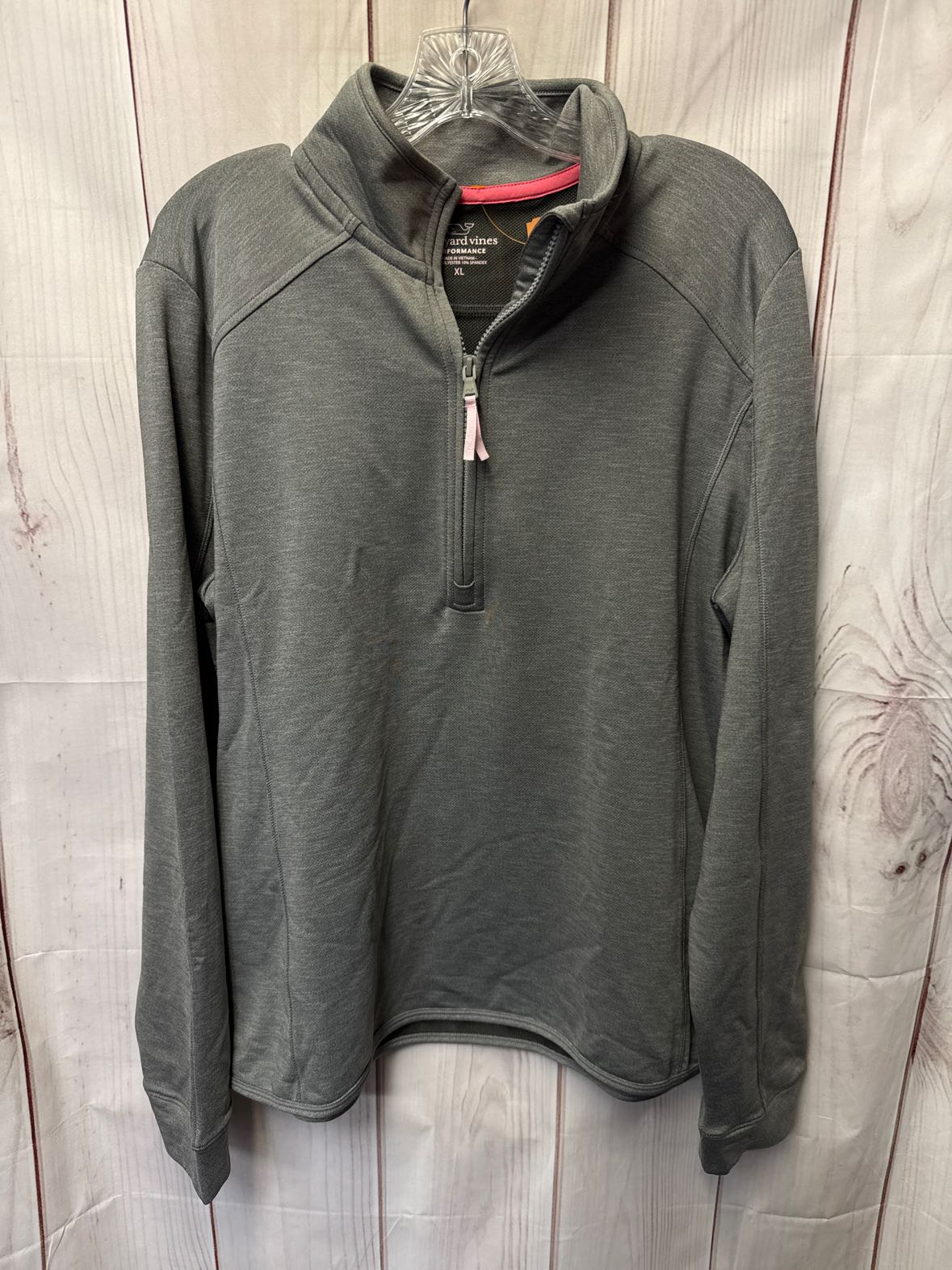 Vineyard Vines Men's Size XL Gray Shirt