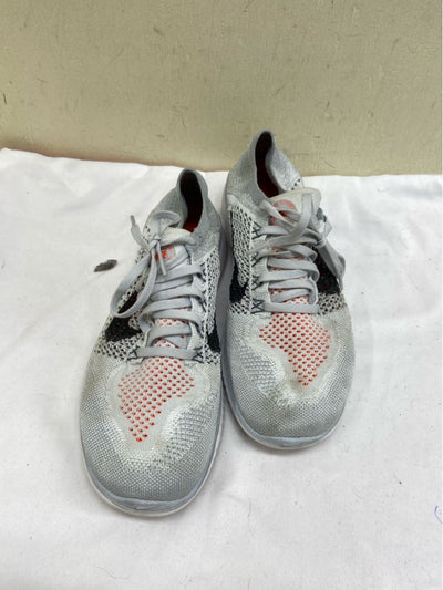 Nike Men's Size 8-1/2 Gray Shoes