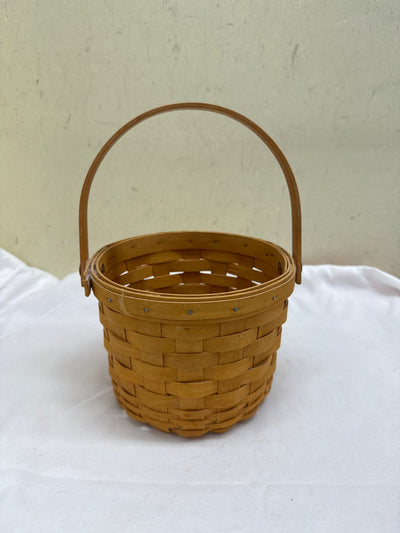 Longaberger 2000 Swing Handle Round Basket