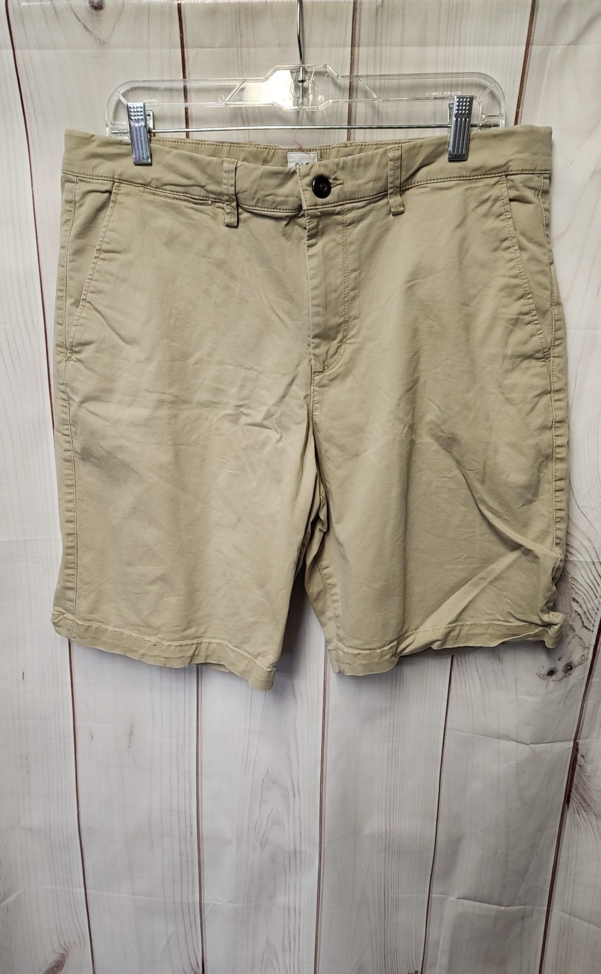 Gap Men's Size 34 Beige Shorts