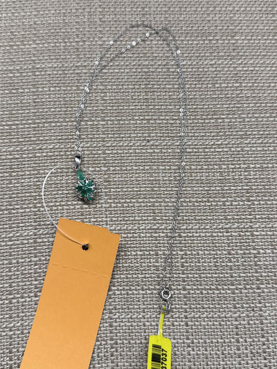 .925 Sterling Silver Italy Green Stones Necklace