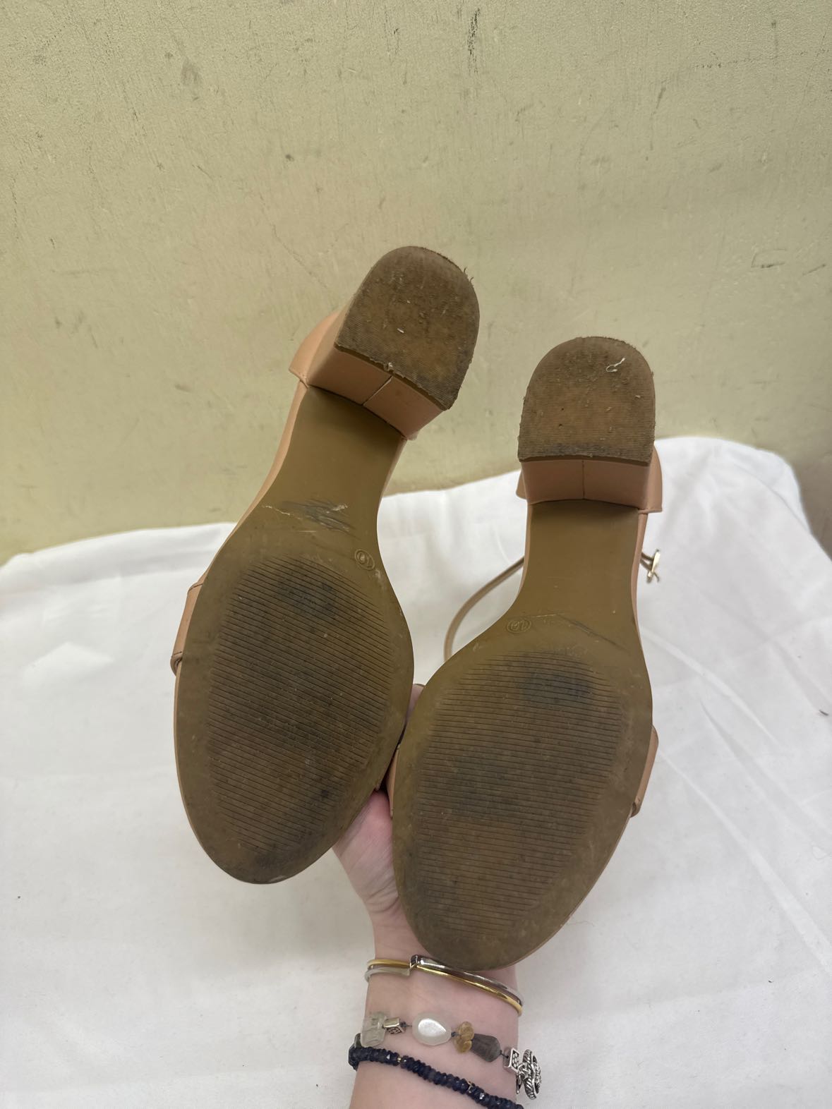 Lulus Women's Size 10 Pink Sandals
