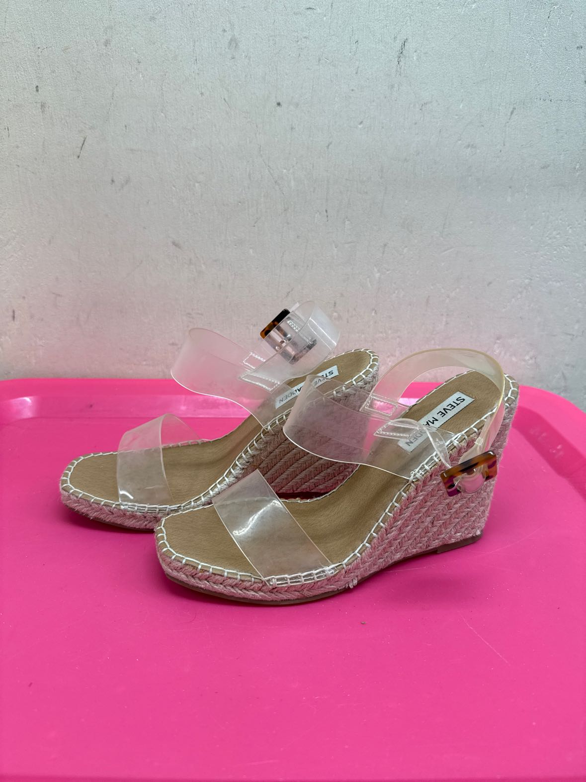 Steve Madden Women's Size 7 Tan Sandals