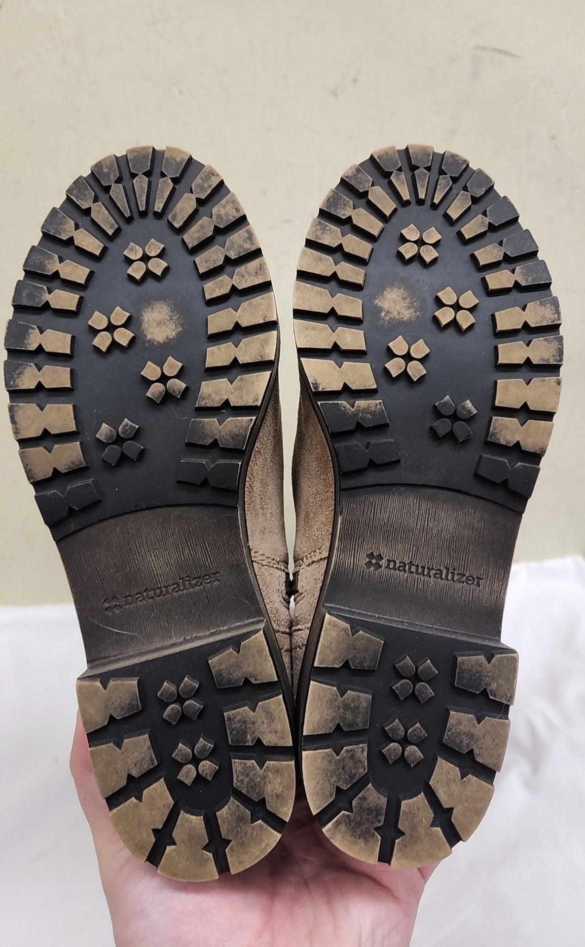 Naturalizer Women's Size 6 Taupe Boots Shoes