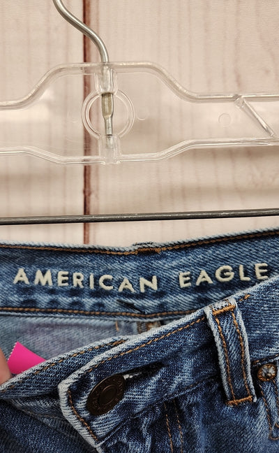 American Eagle Women's Size 6 Mom Short Blue Shorts