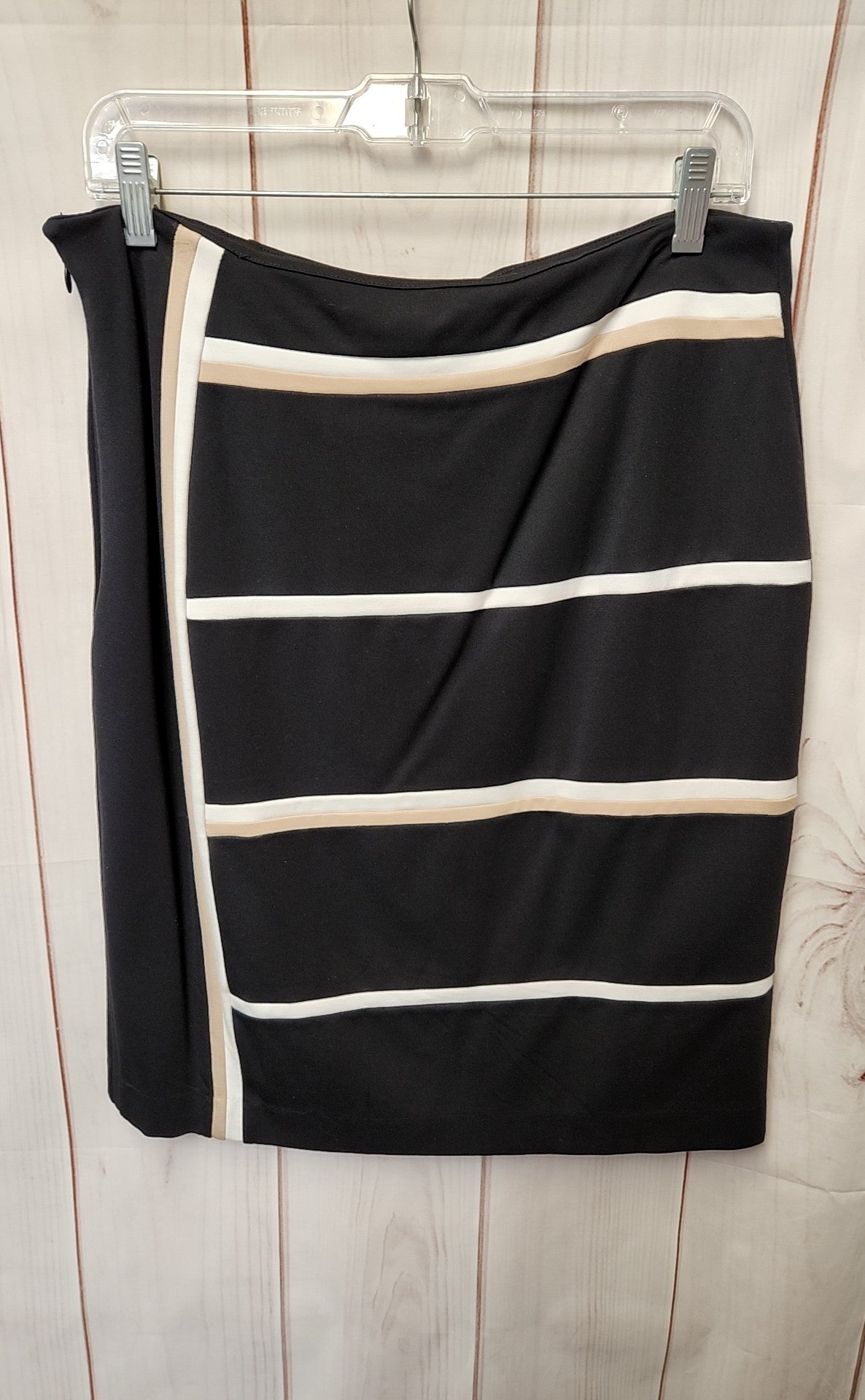 White House Black Market Women's Size 10 Black Skirt