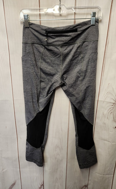 Lululemon Women's Size 6 Gray Active Capris