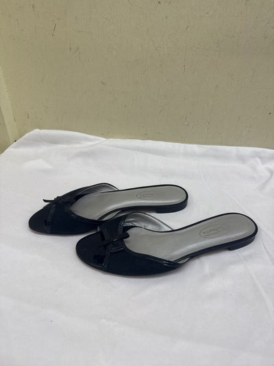 Talbots Women's Size 6-1/2 Black Flats