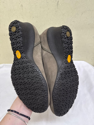 Vibram Women's Size 9 Brown Boots Shoes