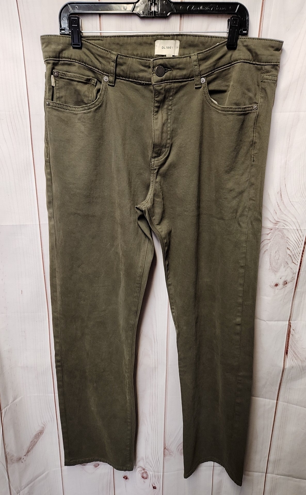 DL 1961 Men's Size 35x32 Green Pants