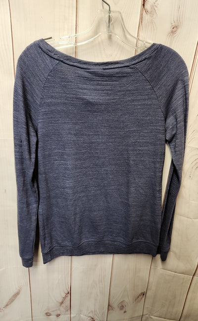NFL Women's Size M Teen 7/9 Blue Long Sleeve Top New England Patriots