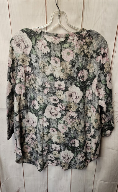 Dantelle Women's Size 1X Gray & Pink Floral 3/4 Sleeve Top