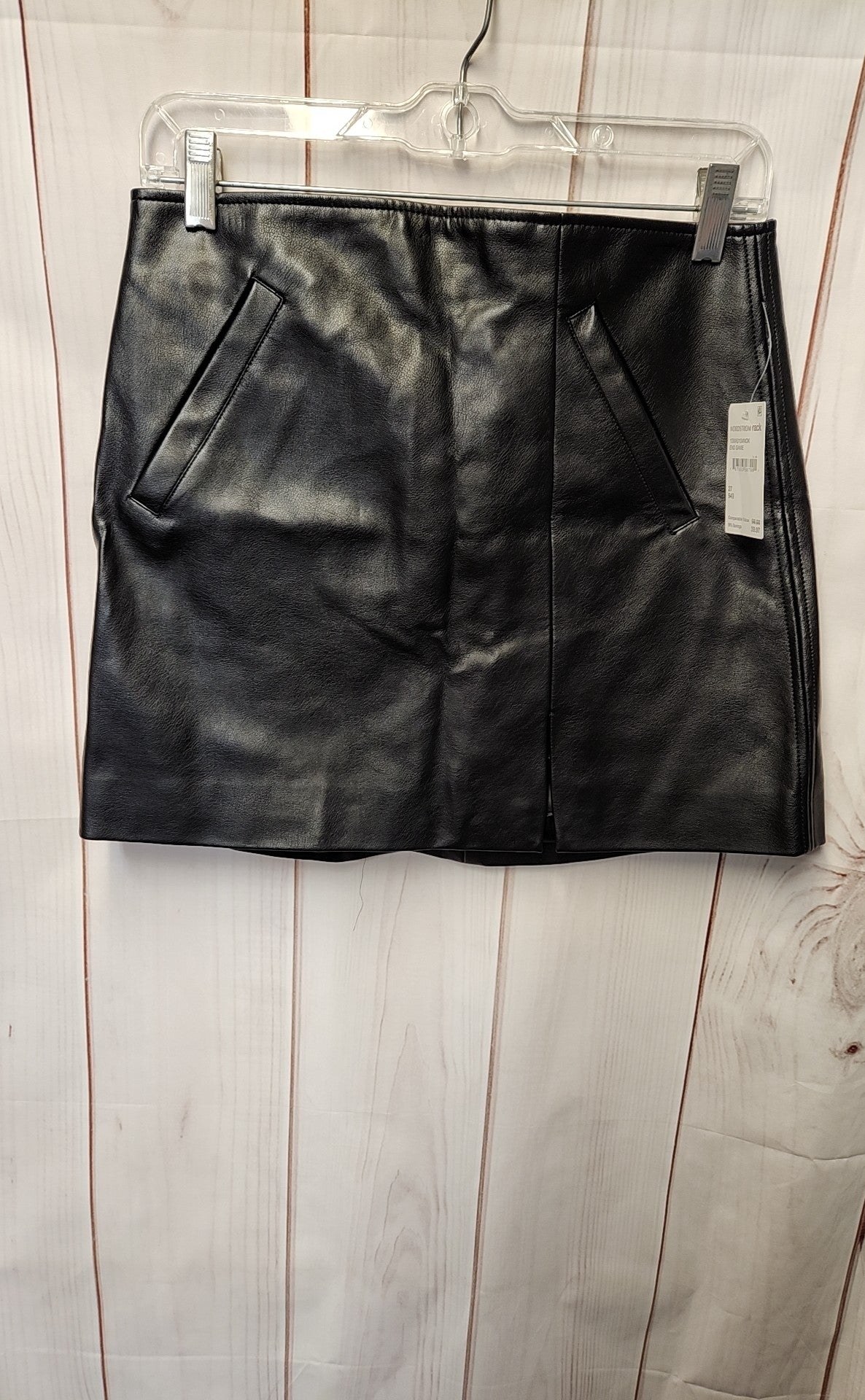 NWT Blank NYC Women's Size 27 (3-4) Black Skirt