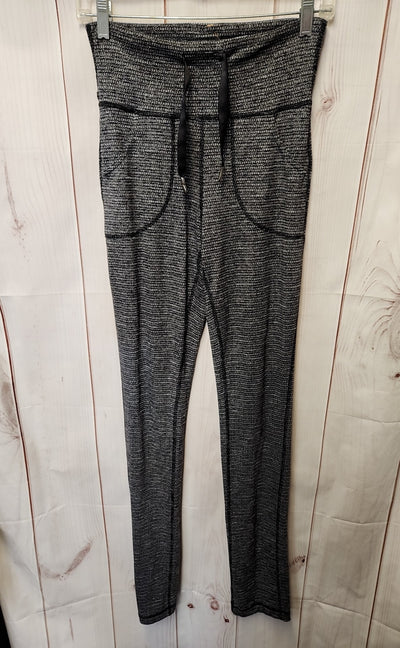 Lululemon Women's Size 6 Black Active Pants