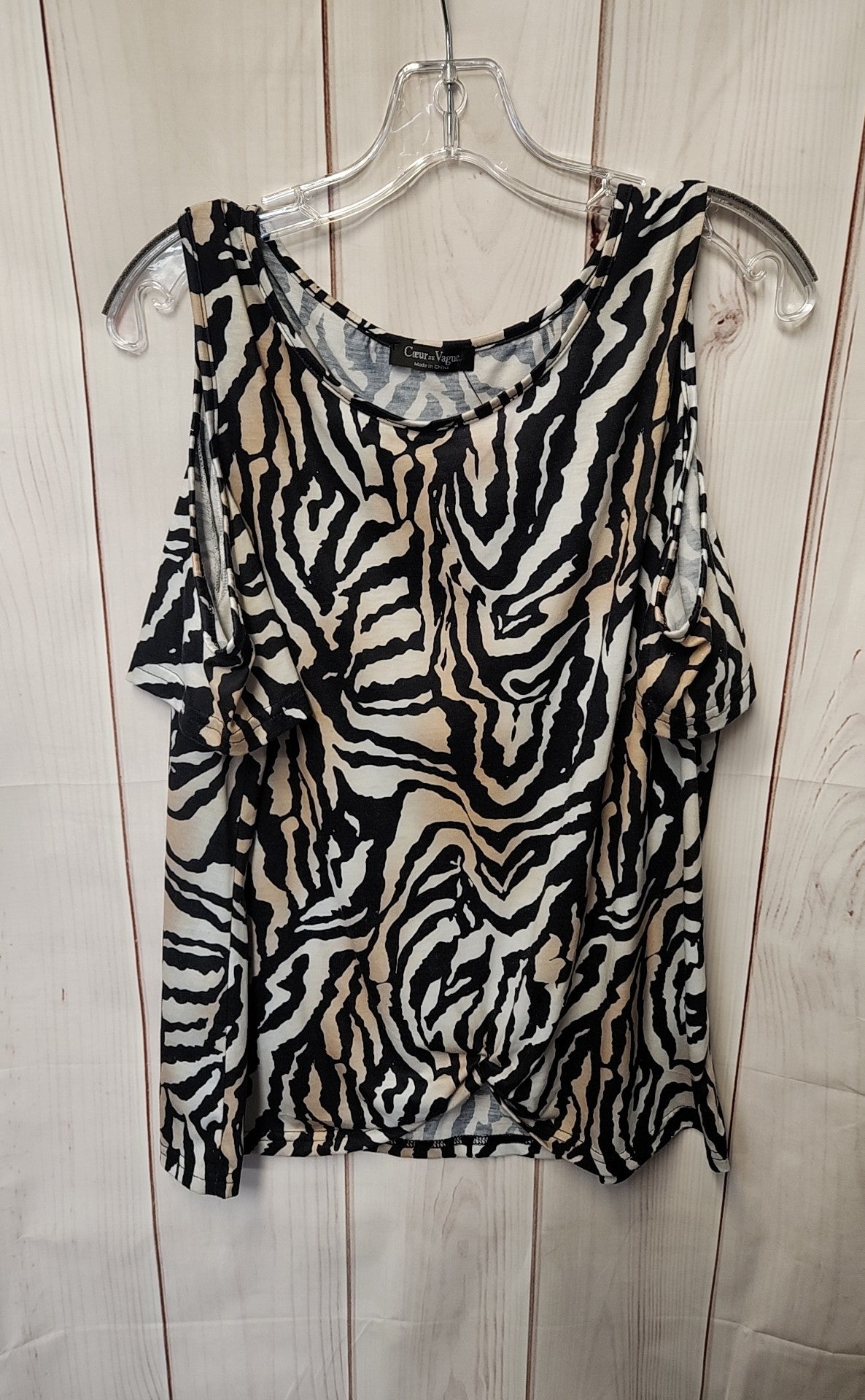Coeur de Vague Women's Size XL Beige Animal Print Cold Shoulder Top