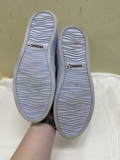 Vionic Women's Size 7-1/2 Black & White Flats