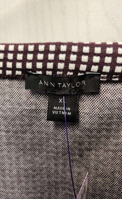 Ann Taylor Women's Size XL Purple Short Sleeve Top