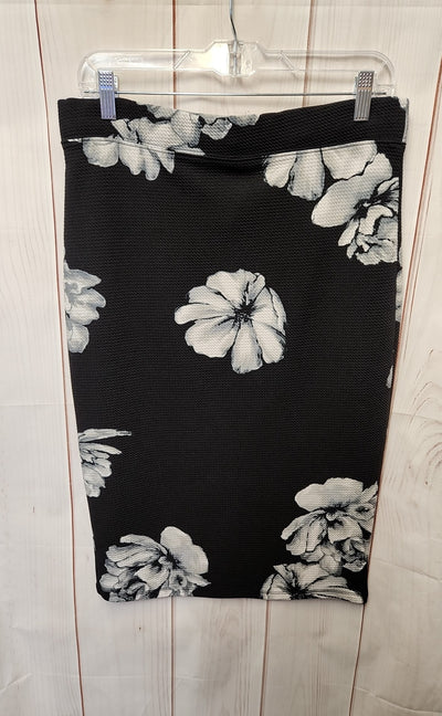 Iris Women's Size L Black Floral Skirt