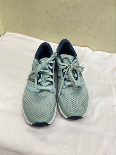 New Balance Women's Size 8 Teal Sneakers