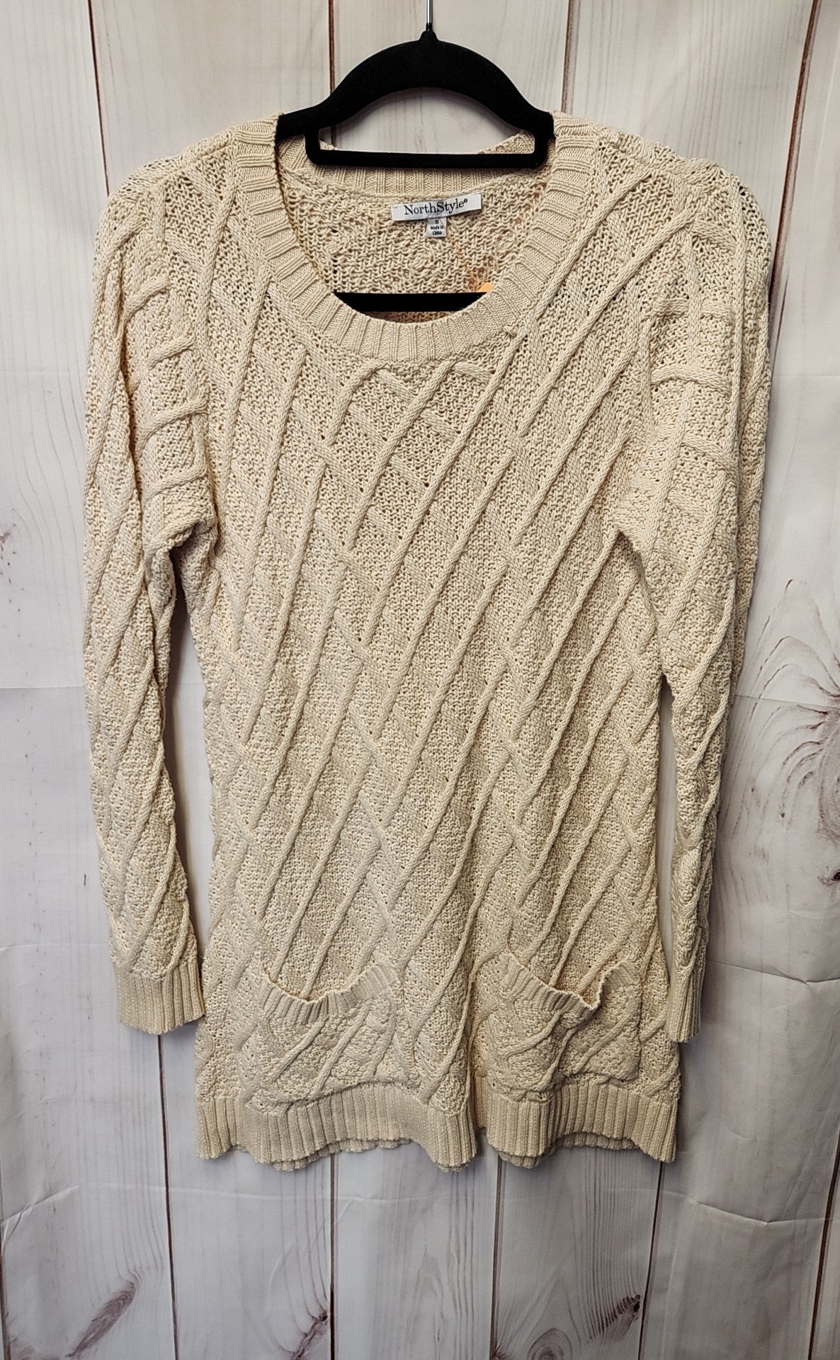 North Style Women's Size S Beige Sweater